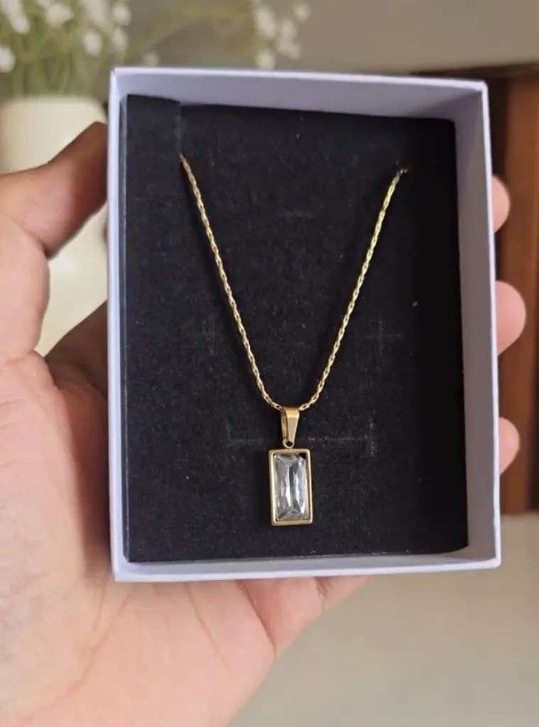 Anti tarnish necklace (4).webp