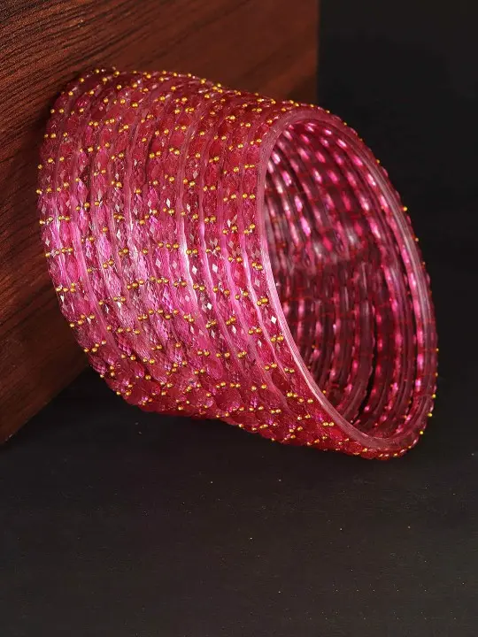 47703070-9d95-4a6d-ab80-7669423d10991736248352438Bangle2.webp