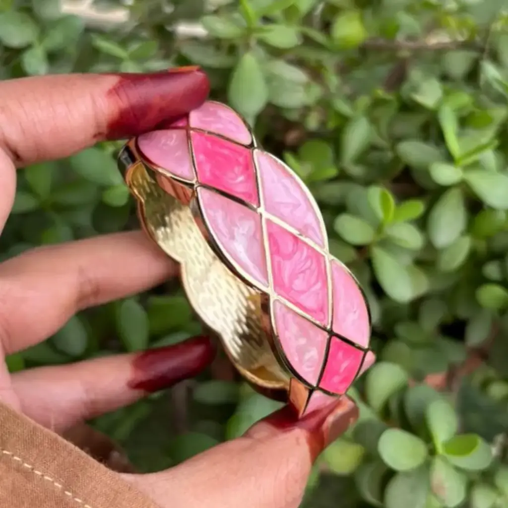 Anti-Tarnish Pink Diamond Pattern Kada