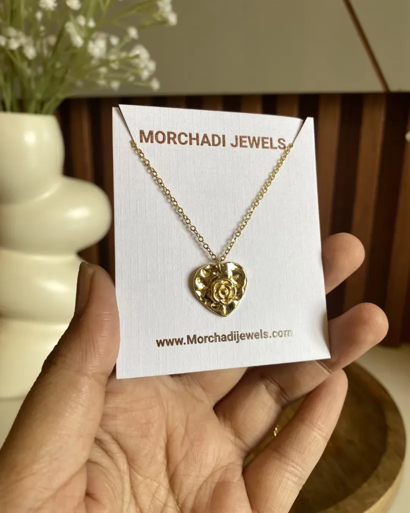 [MJ-329] Golden Rose Heart Necklace