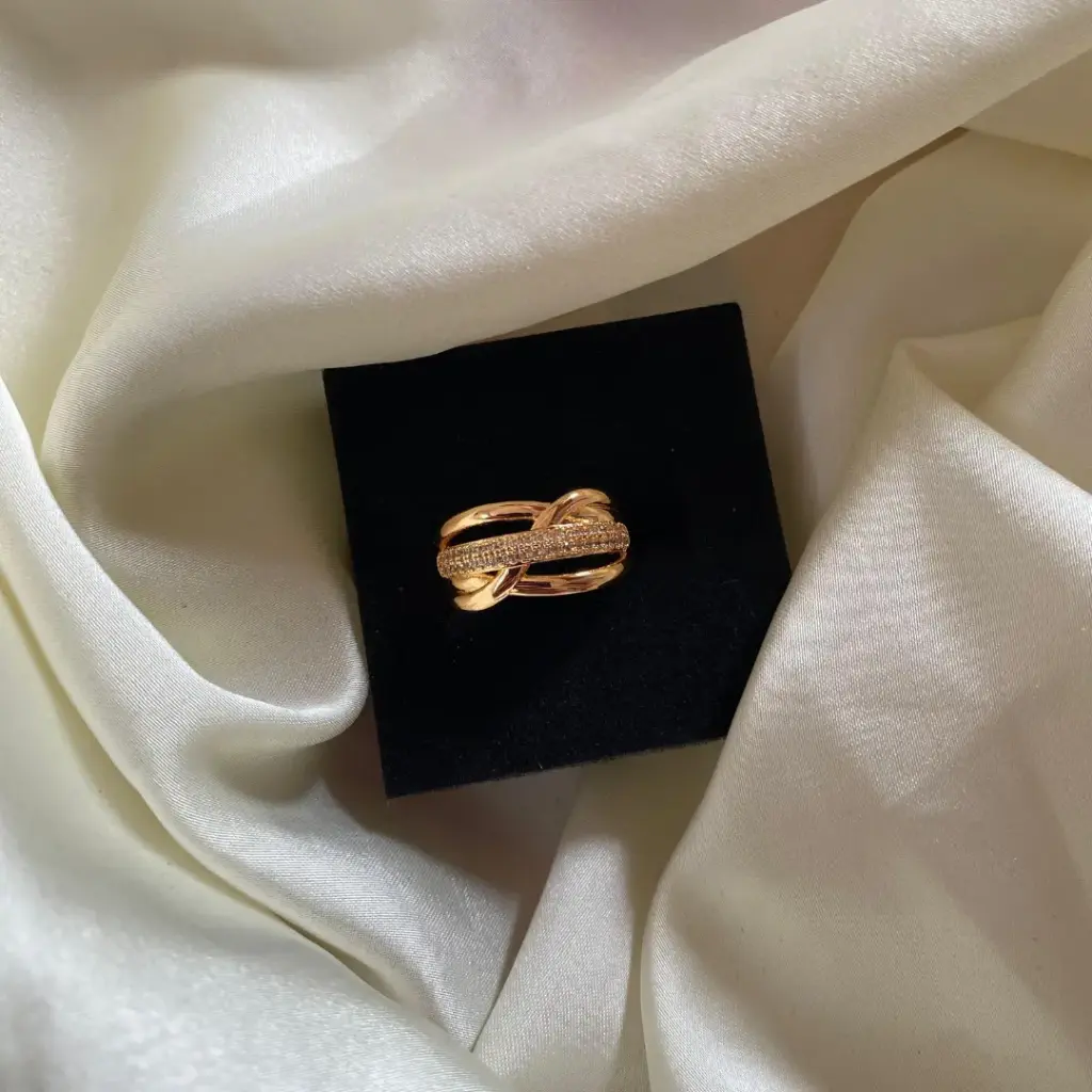 [MJ-194] DC Jewelry Wide Criss-Cross Rose Gold Ring