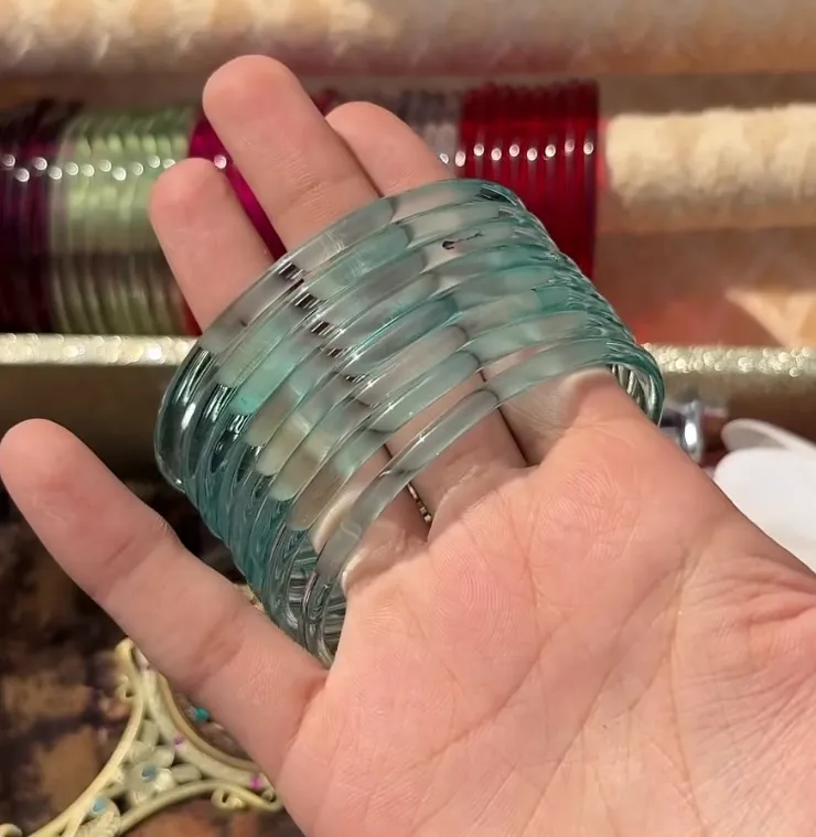 Set of 8 Viral Jelly Bangle (Ocean)