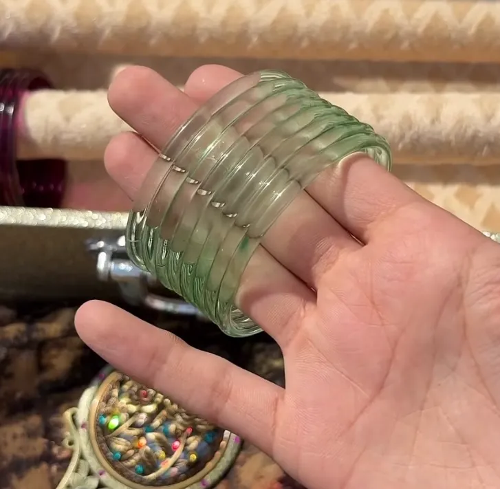 Set of 8 Viral Jelly Bangle (Mint Tint)