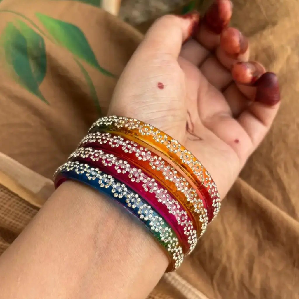 Antique Multicolor Glass Bangles (2.4)