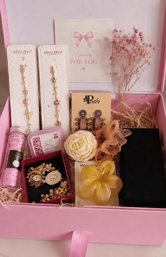 Luxury Jewellery Gift Hamper for Her
