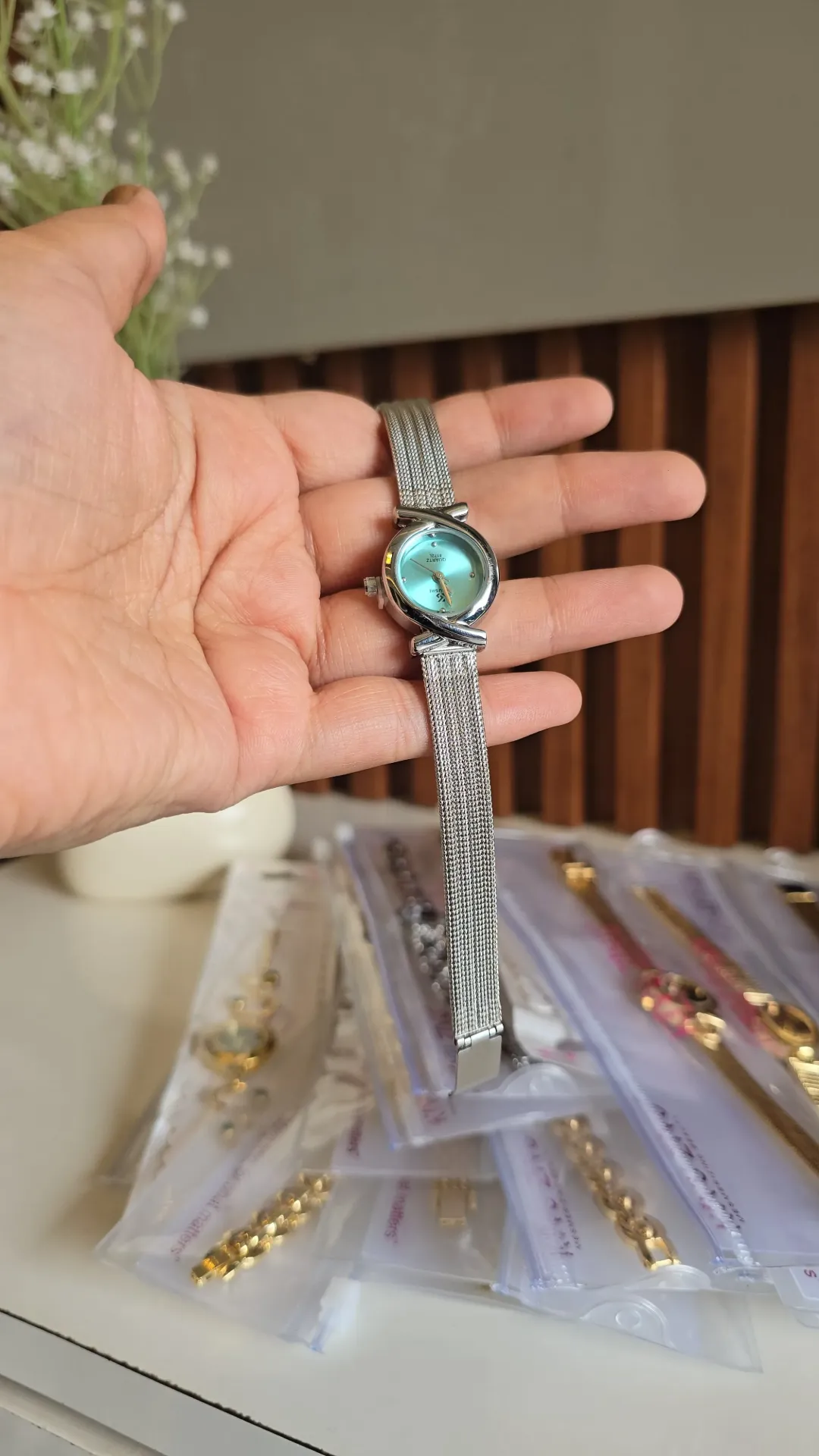 Vintage Anti-Tarnish Silver Blue Dial Mesh Bracelet Watch for Women