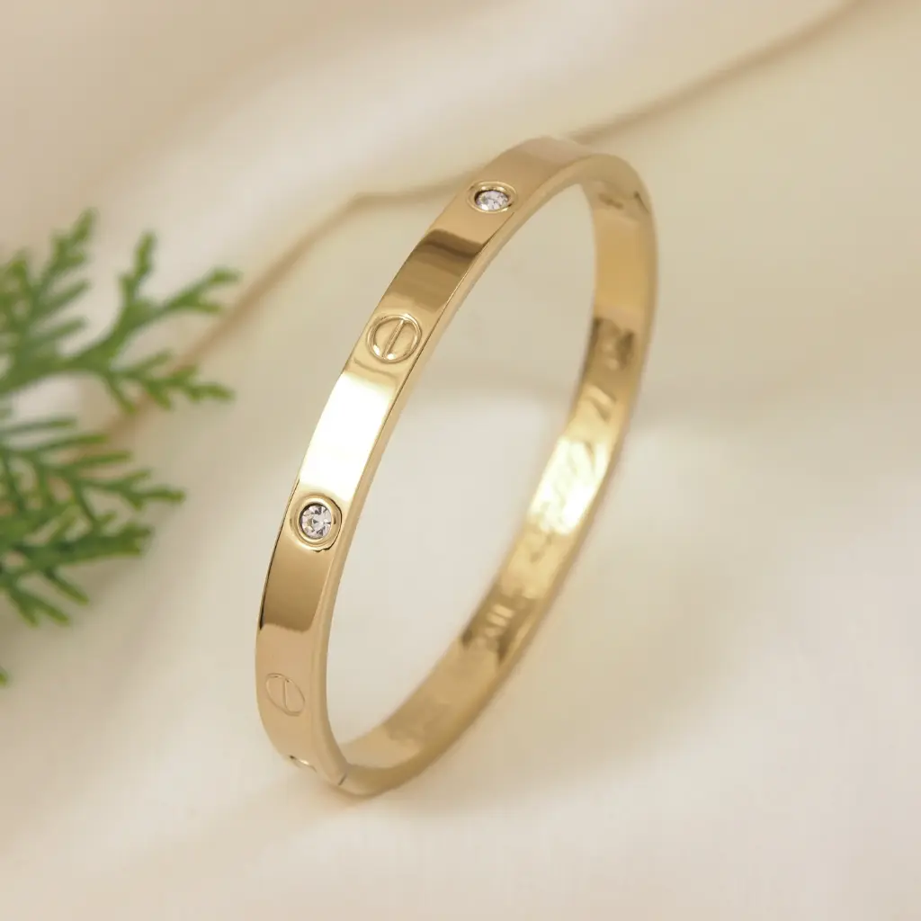 Anti Tarnish Love Bracelet
