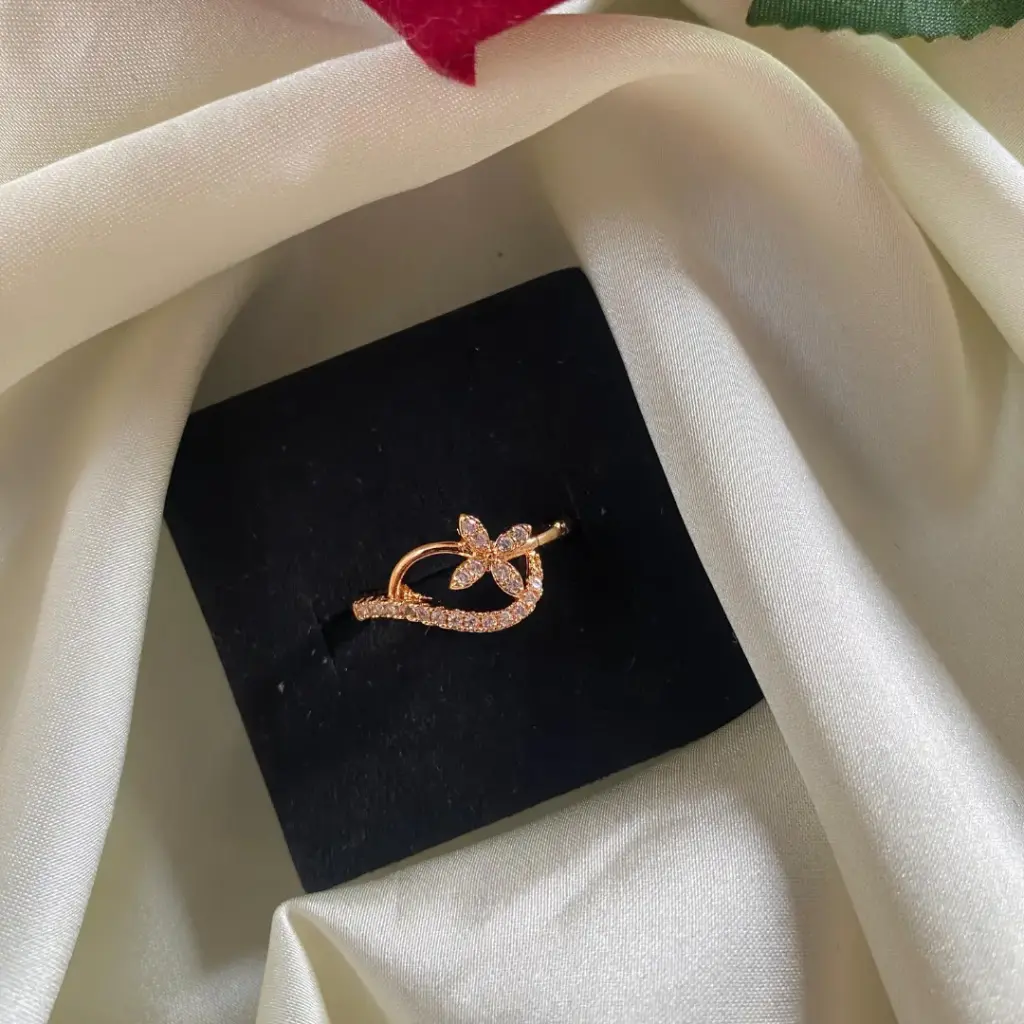 Elegant Adjustable Floral Gold-Plated Ring