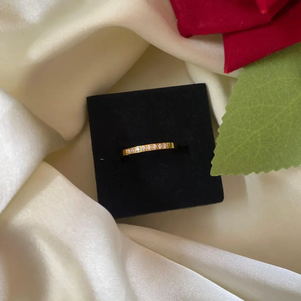 Anti-Tarnish Sparkle Band Ring