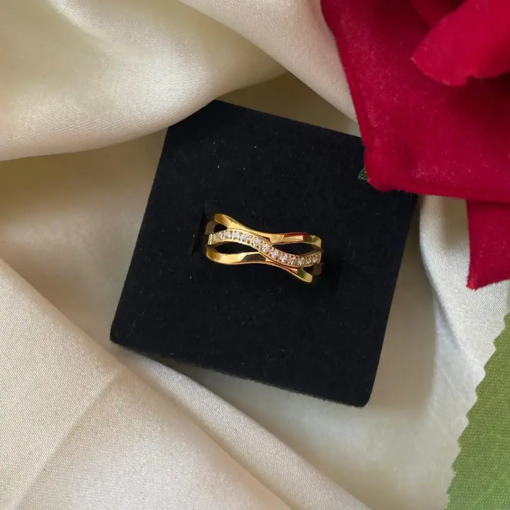 Anti-Tarnish Infinity Wave Ring (7)